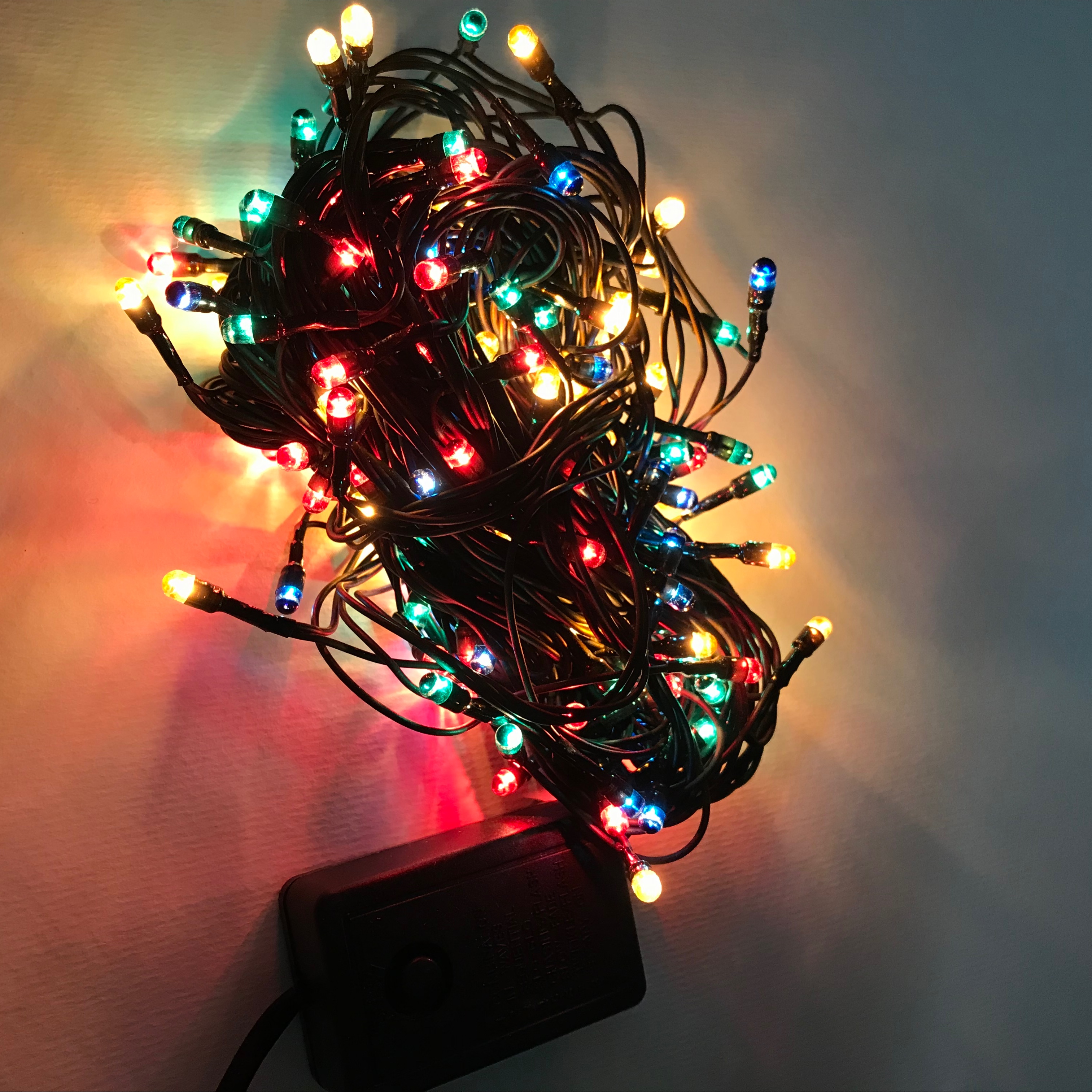 ریسه سوزنی 180 لامپی 8 متری مولتی(رنگی)