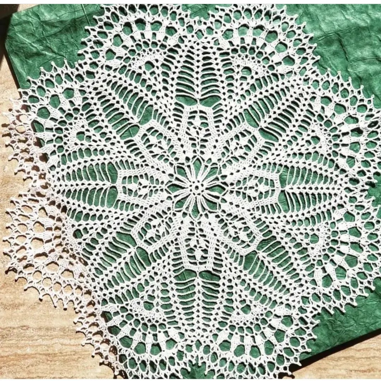 رومیزی،زیربشقابی قلاب بافی  4