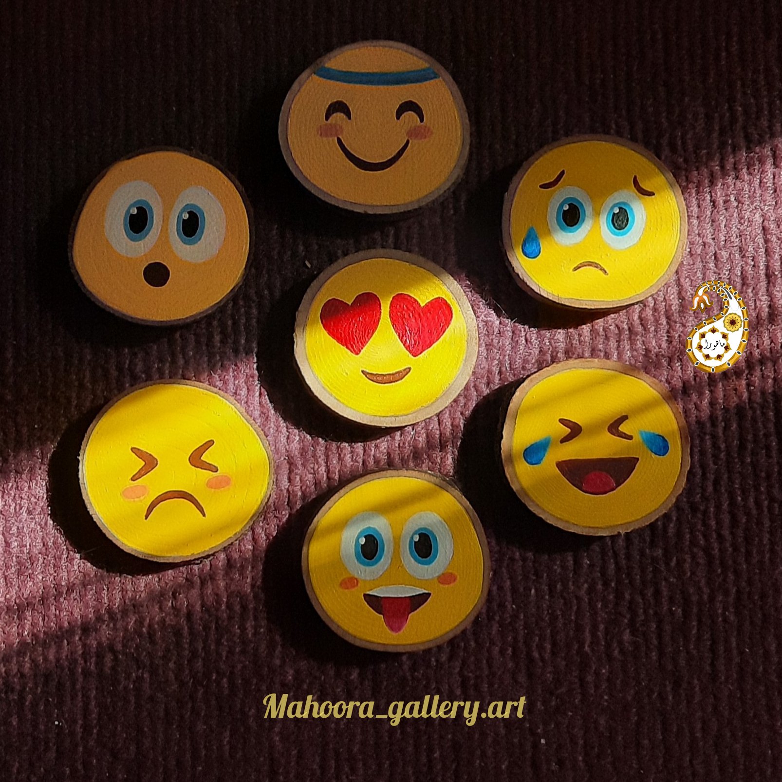 مگنت چوبی ایموجی