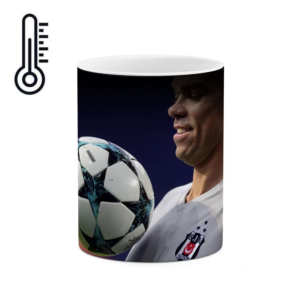 ماگ حرارتی طرح فوتبالیست PePe مدل mgph12545