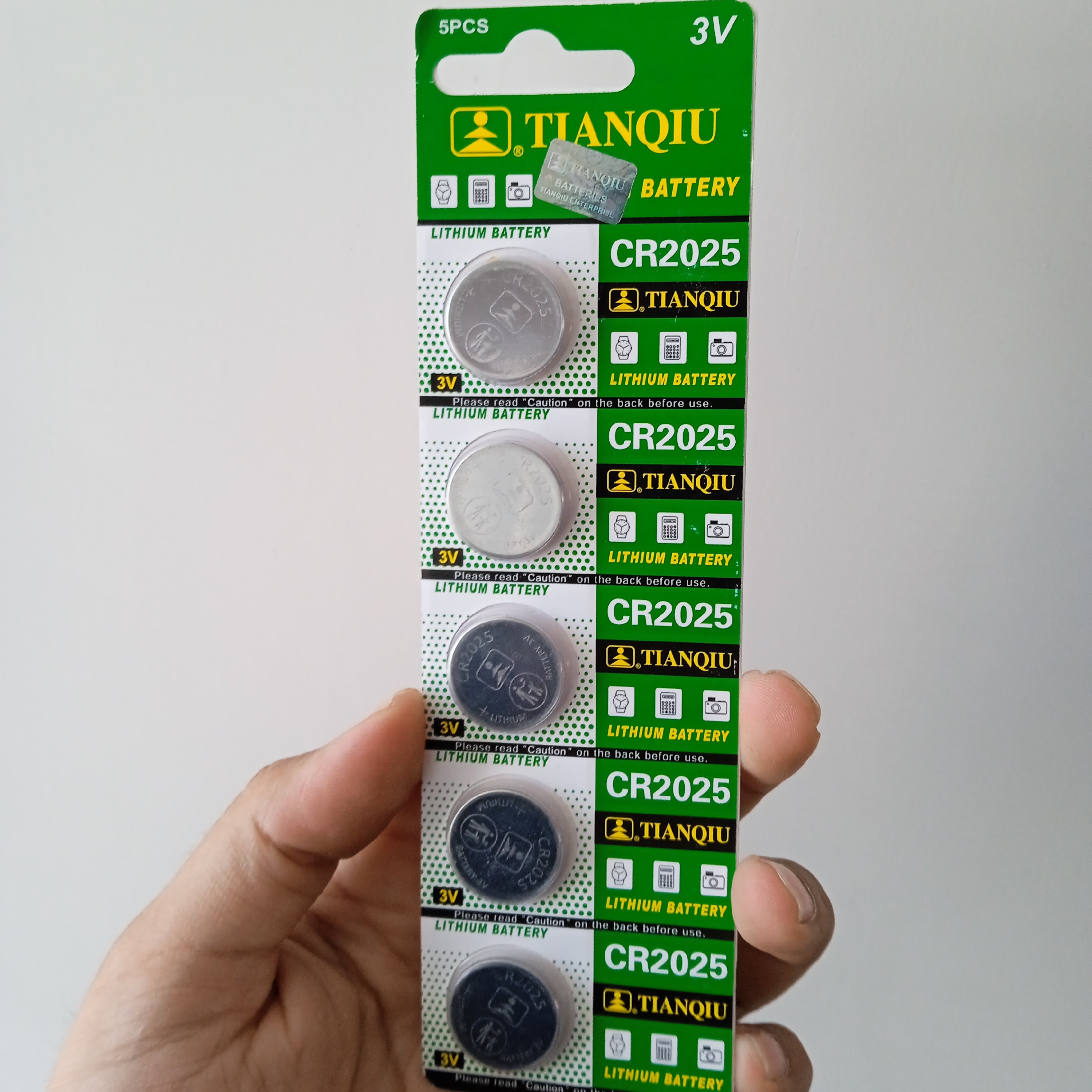 باتری کاغذ دیجیتال باتری تبلت باتری سکه ای باتری ماشین حساب باتری سکه ای سایز CR2025 باطری سکه ای تکی  یک عددی