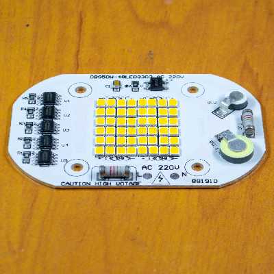 چیپ لامپ ال ای دی 50 وات مدل SEOL-220V