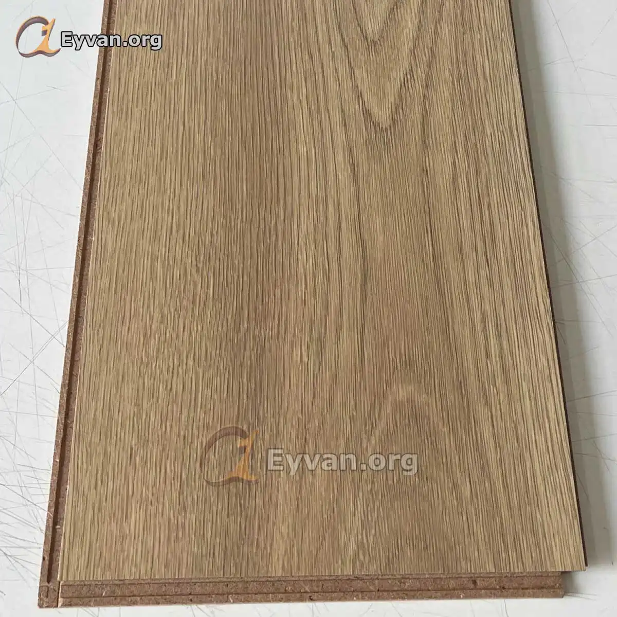 پارکت لمینت فندقی روشن | کد NO3002