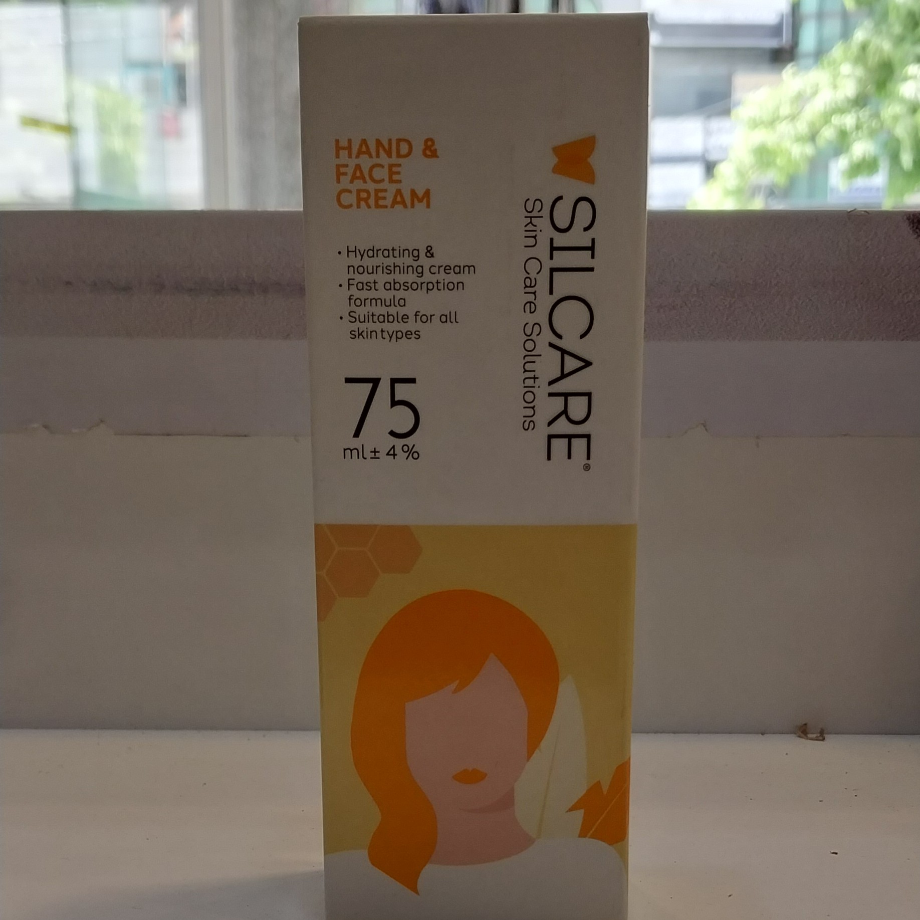 کرم مرطوب کننده  سیلکر