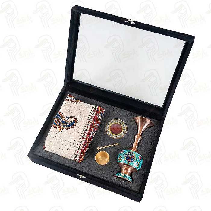 هدیه صنایع دستی گلدان مس و پرداز،رومیزی قلمکار،زعفران،هاون