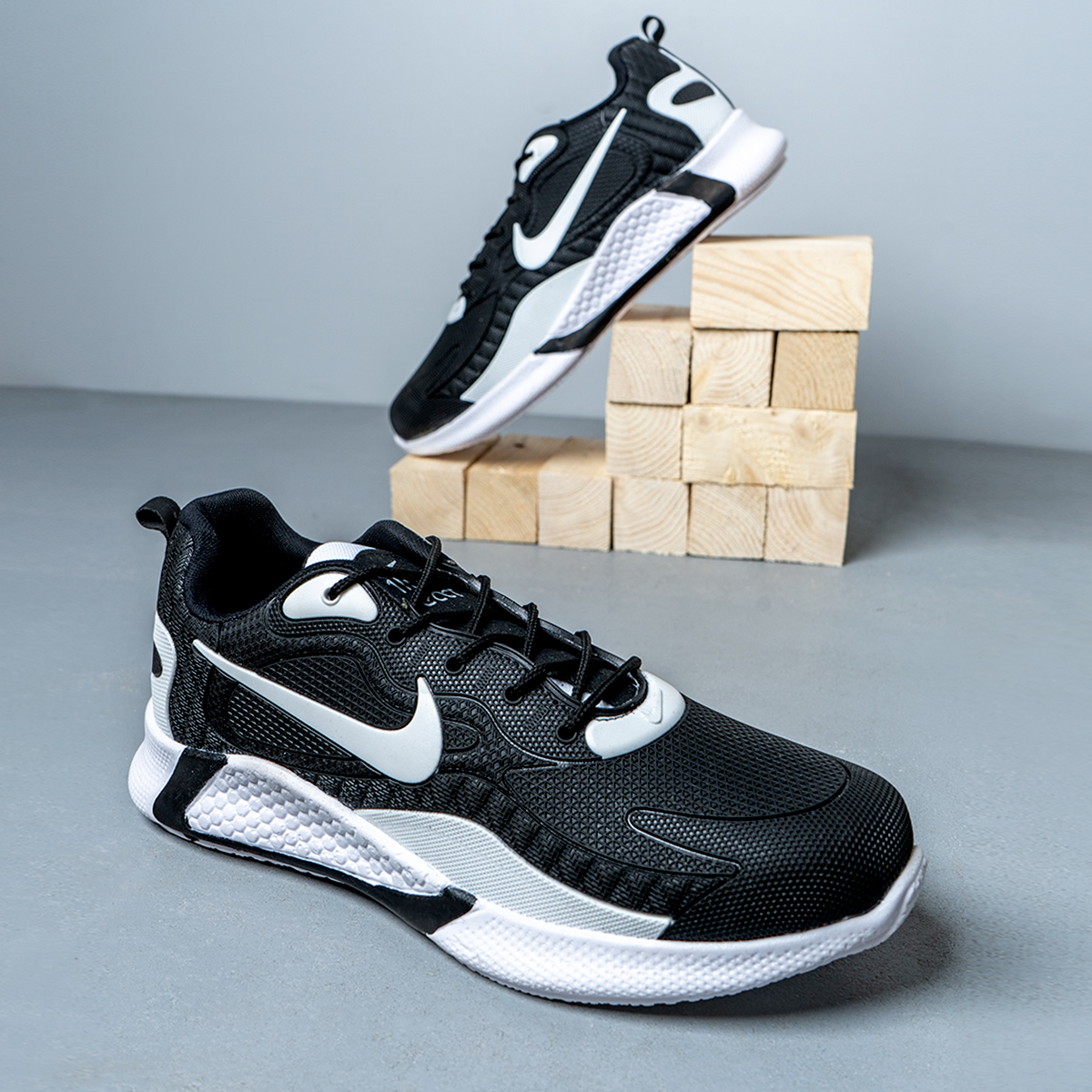 کفش مردانه NIKE مدل VISHO رنگ مشکی سفید