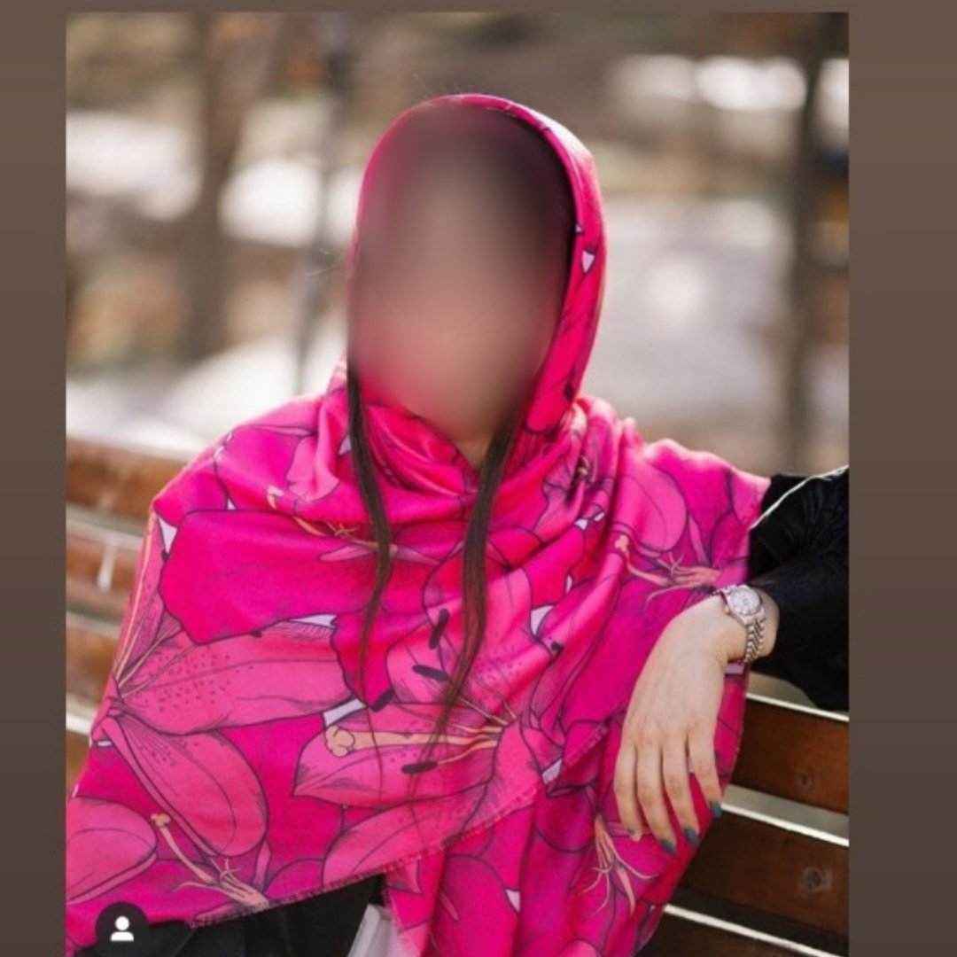 روسری نخی صورتی