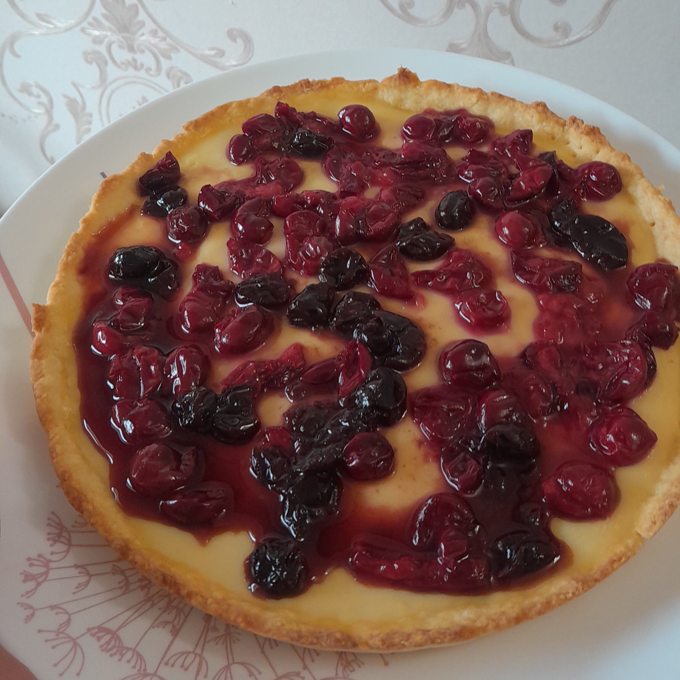 تارت میوه ای با کاسترد