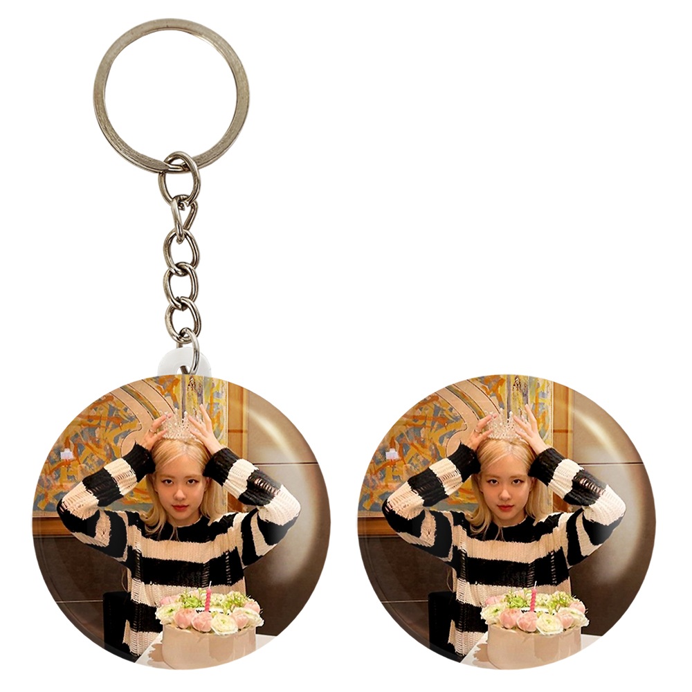 پیکسل خندالو مدل رزی گروه بلک پینک BLACKPINK کد 16706 به همراه جاکلیدی