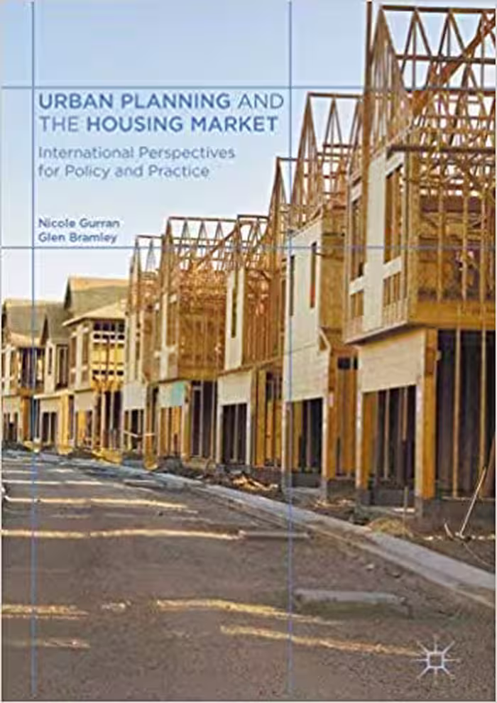 󾕇 دانلود کتاب Urban Planning And The Housing Market - International Perspectives For Policy And Practice, 2017 - دانلود کتاب های دانشگاهی