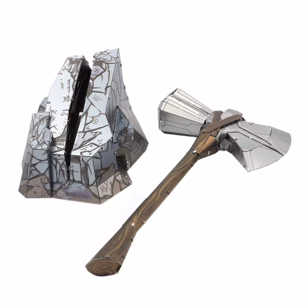 ساختنی مدل Stormbreaker