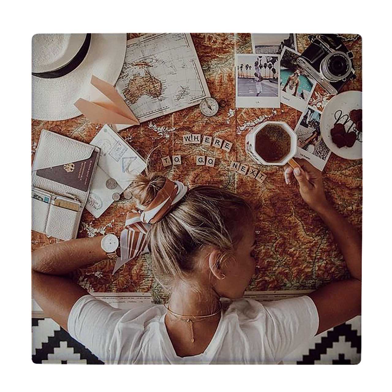  زیر لیوانی  طرح نقشه جغرافیا و لیوان چایی کد    6289122_5887