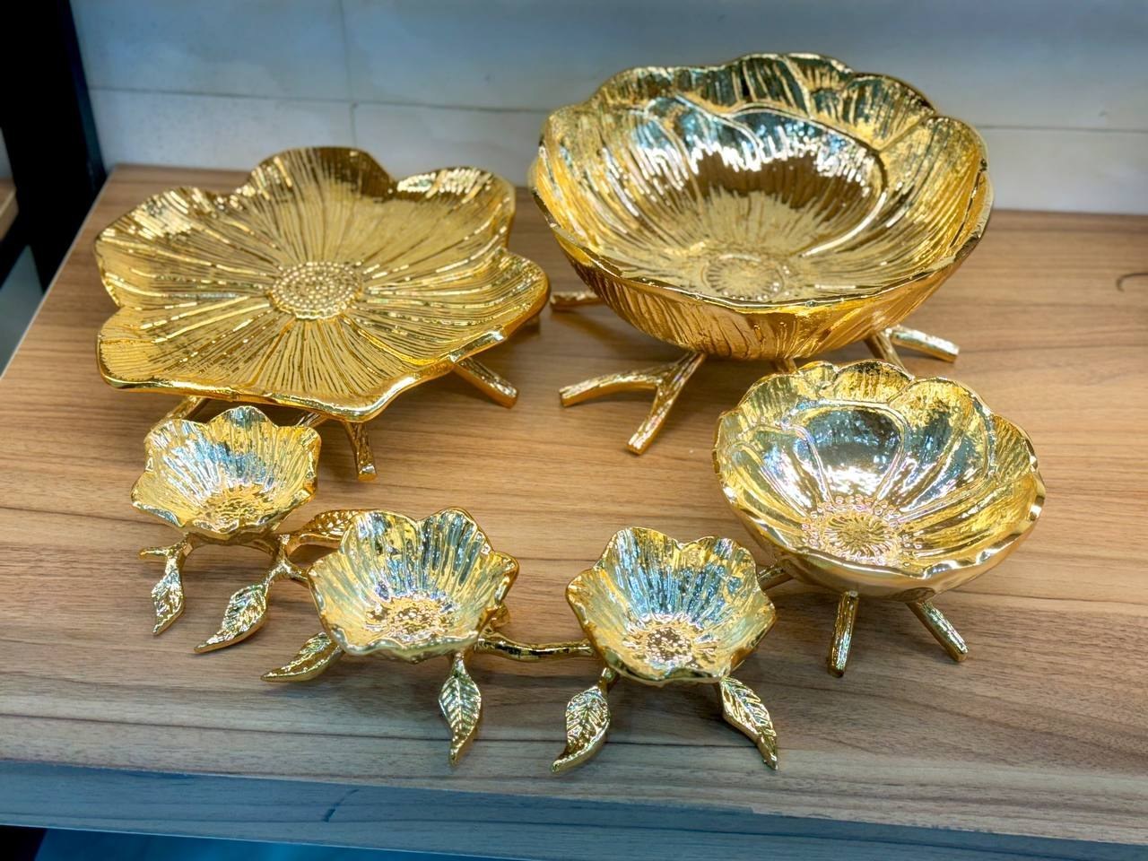 سرویس 4 تکه پذیرایی لوتوس جنس آلومینیوم در 2 رنگ