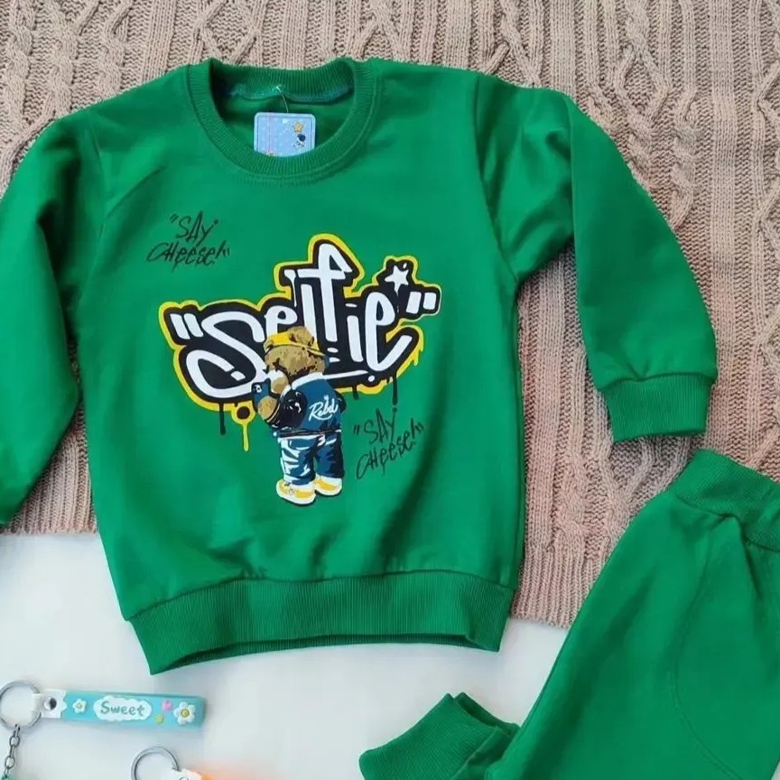 بلوزشلوارپسرانه سایز35 40   45در4رنگ نارنجی طوسی  سبز خردلی