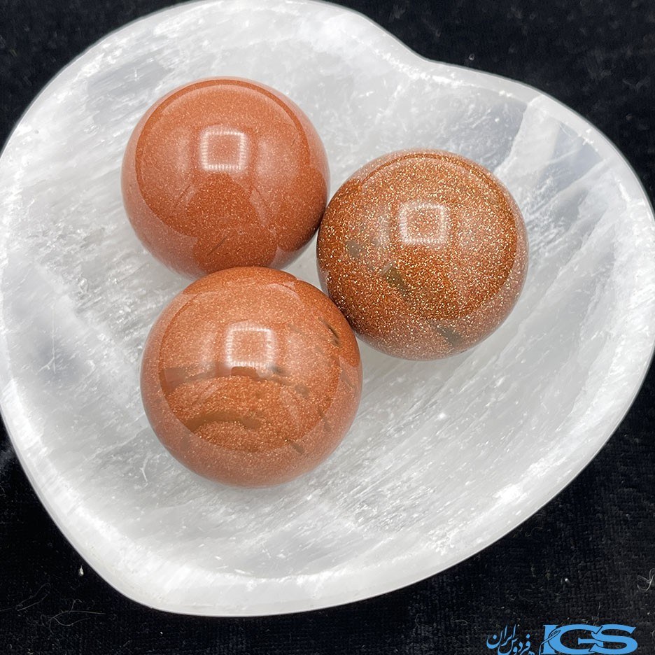 سنگ گوی دلربا GOLDSTONE