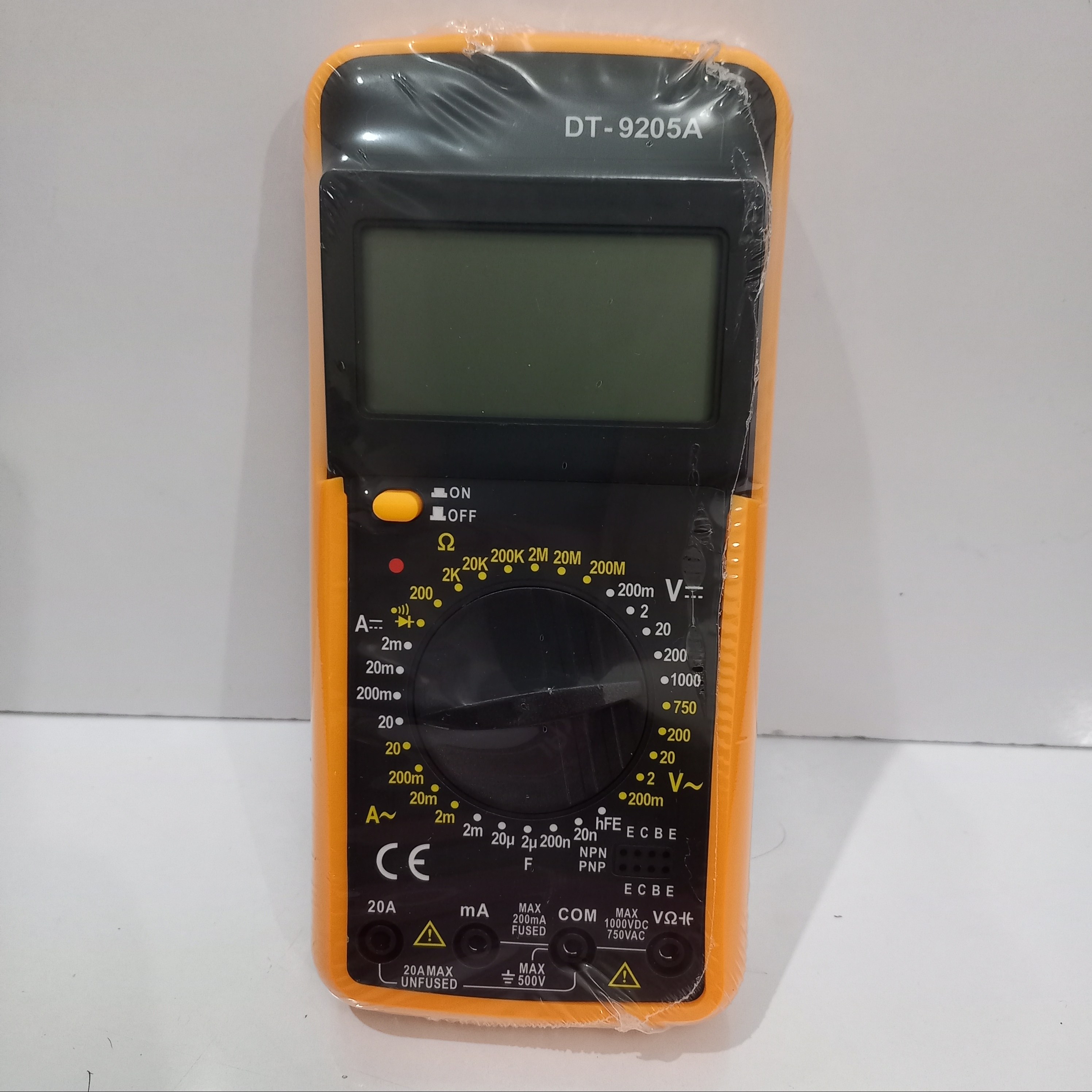 مولتی متردیجیتالDT9205A