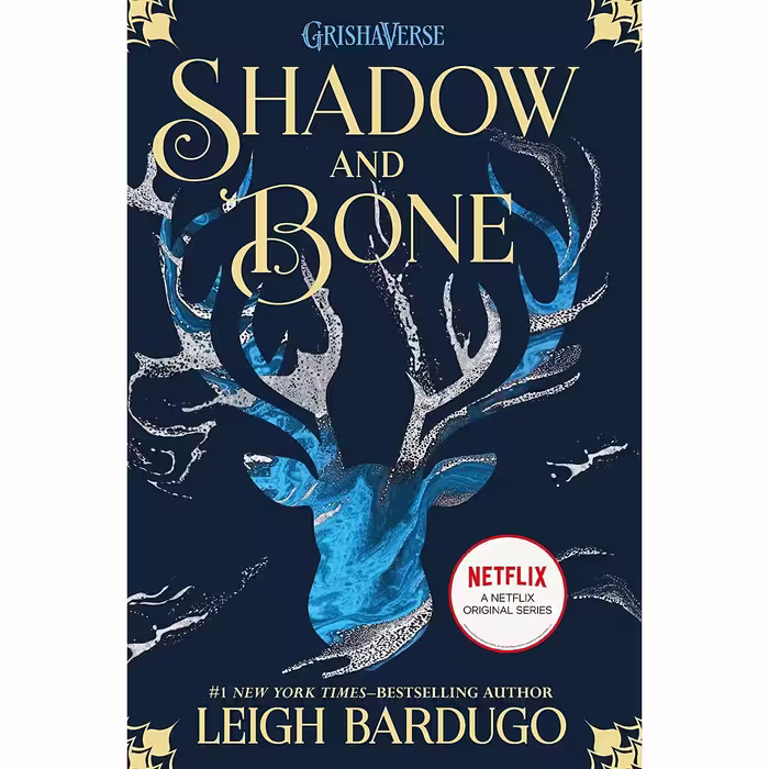کتاب Shadow and Bone  اثر Leigh Bardugo انتشارات Henry Holt and Co
