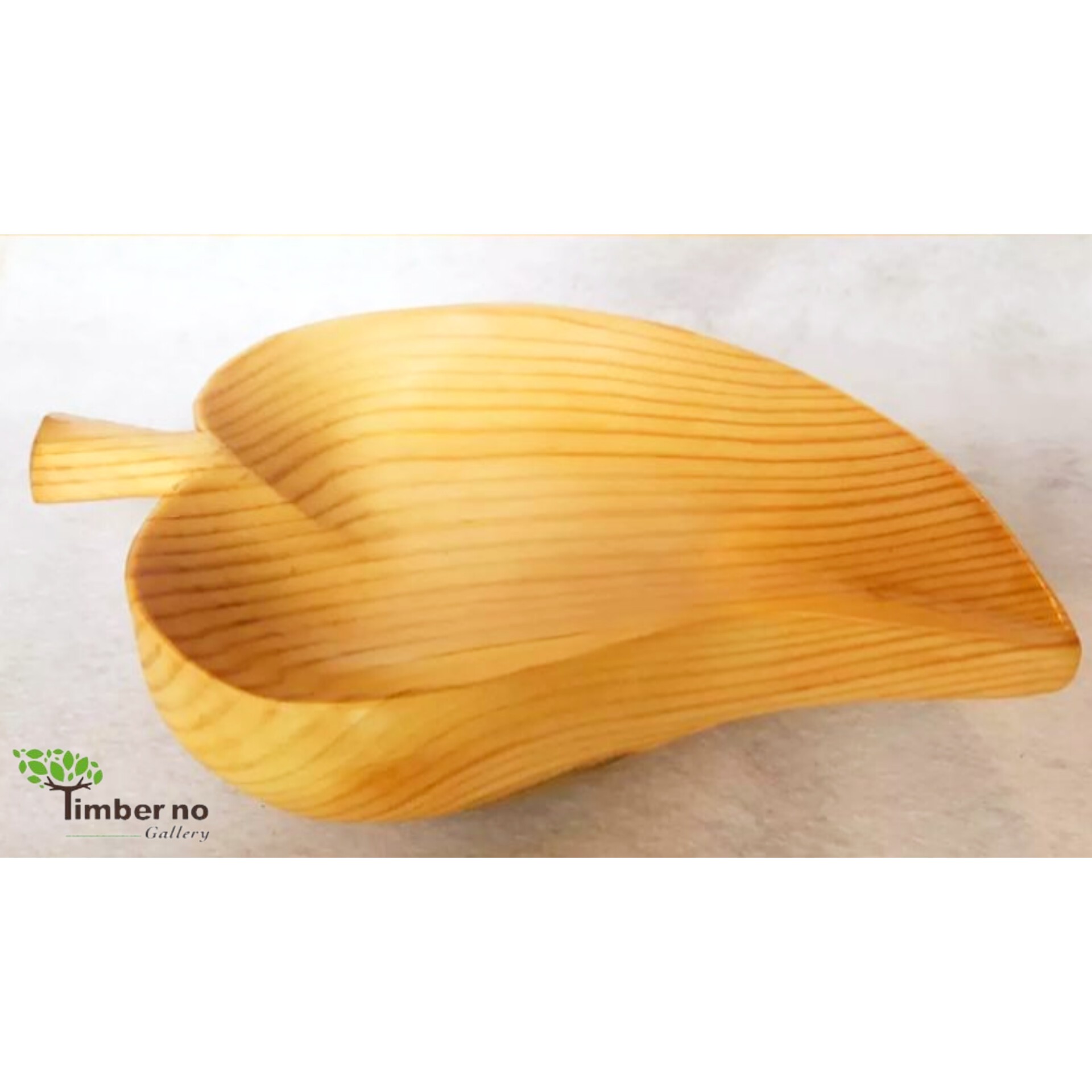 شکلات خوری چوبی