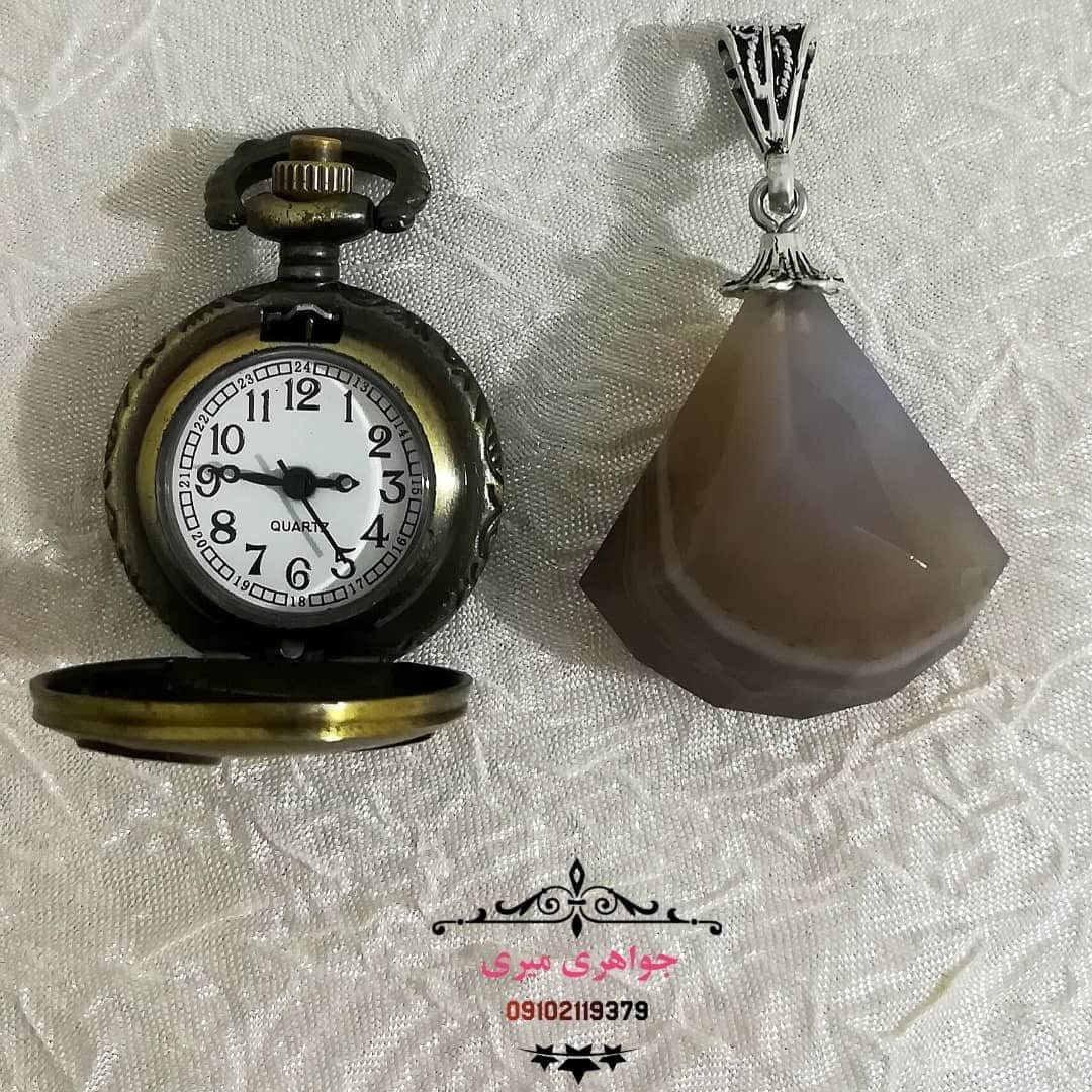 *گردنبند عقیق کبود رگه دار*