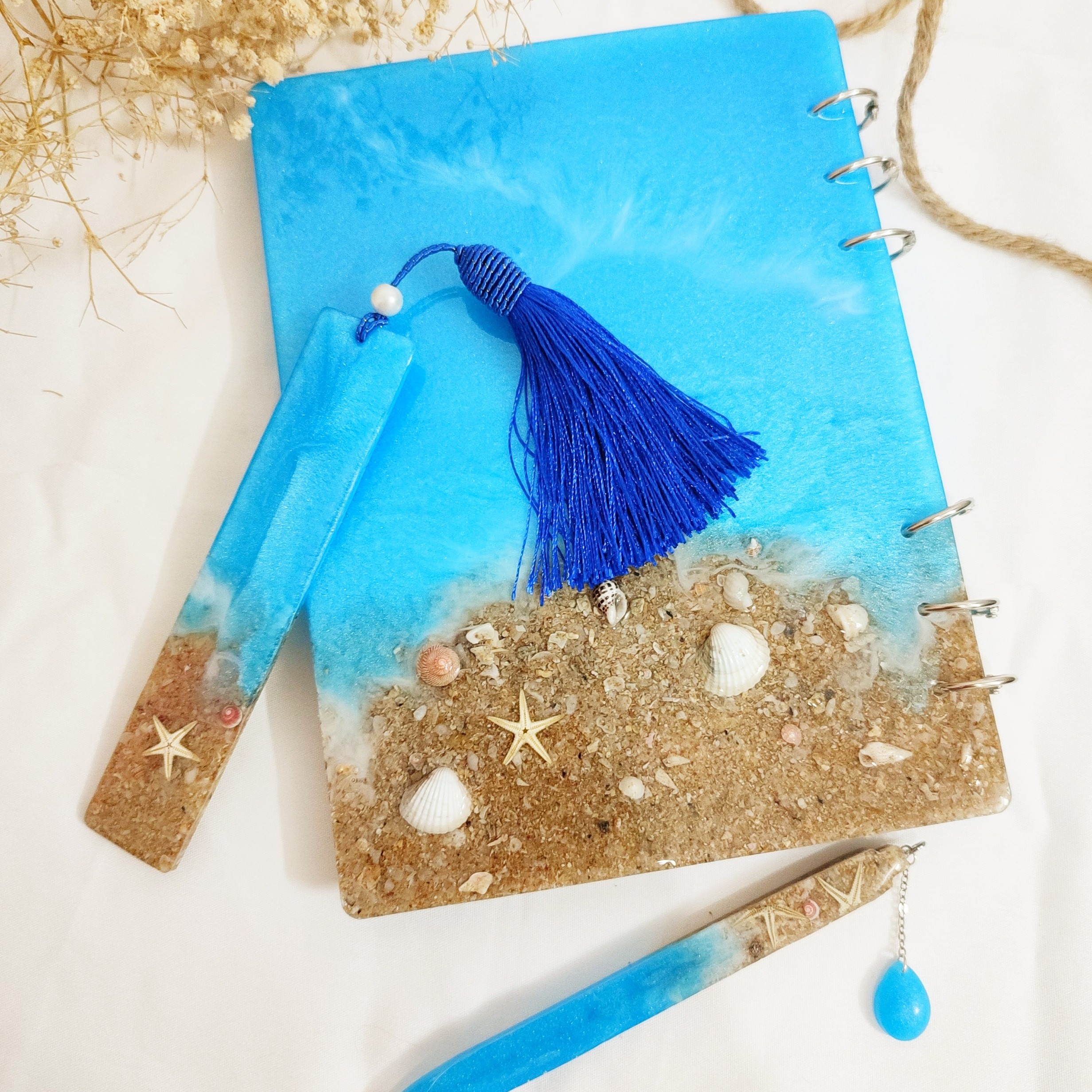 کلاسور رزینی طرح دریایی،کار شده با مواد طبیعی دریایی