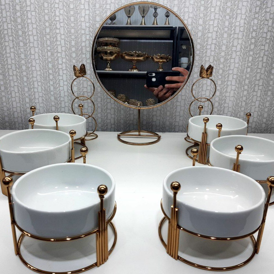 هفت سین مدل پیانوکاسه ای به همراه حیوان سال هدیه(هزینه ارسال به عهده مشتری میباشد)