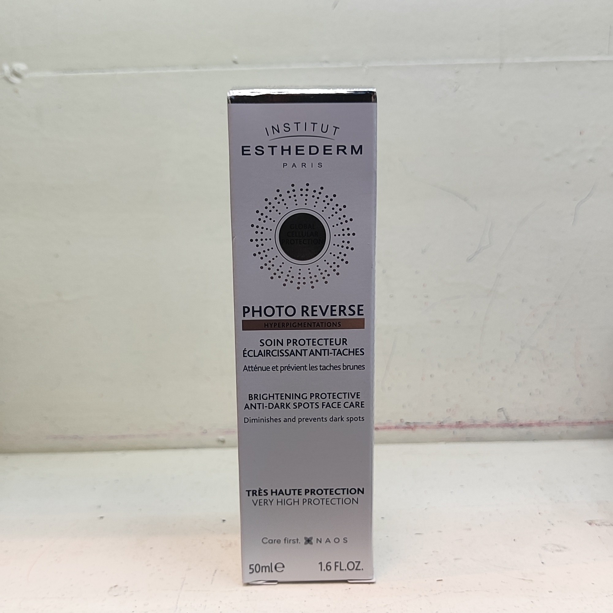 ضد آفتاب و ضد لک 50 میل استادرم