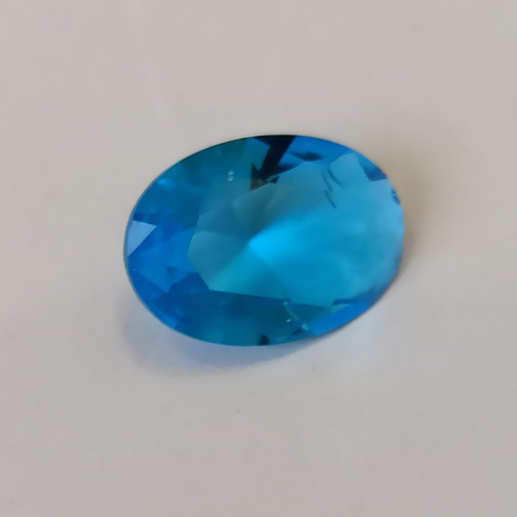 سنگ توپاز ابی