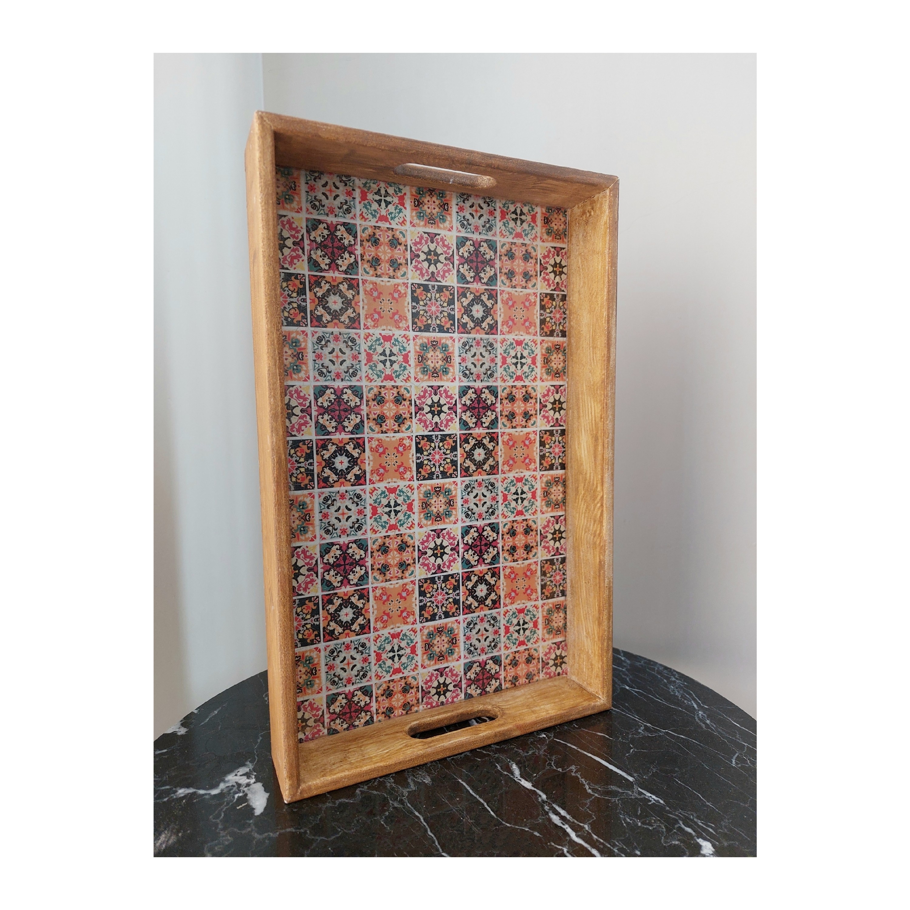 سینی پتینه کاری شده طرح چوب