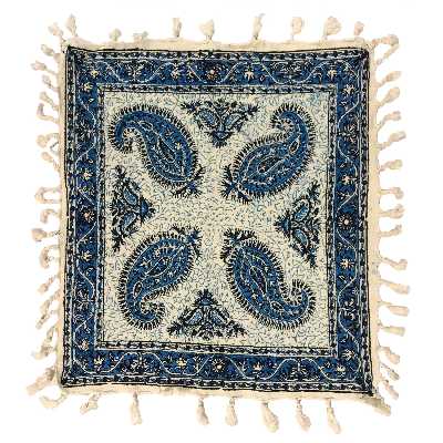 رومیزی قلمکار ممتاز اصفهان اثر عطريان طرح بته جقه مدل G78سایز 40*40 سانتی متر
