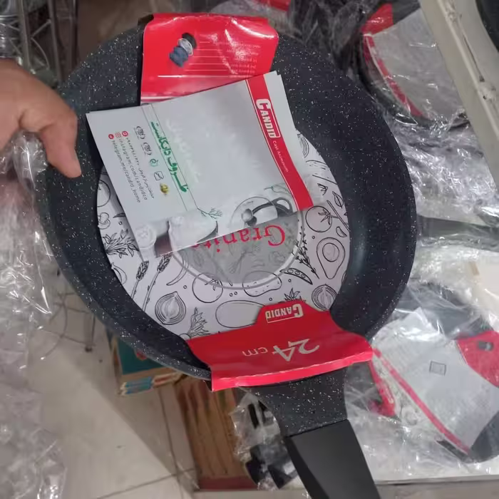 ماهی تابه چدنی 