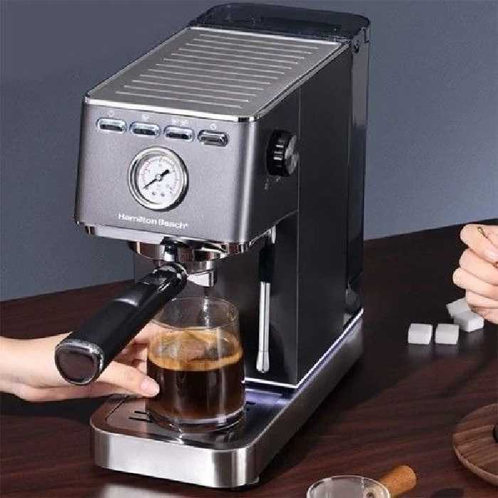 ارسال فوری   امکان خرید حضوری   ضمانت سلامت و اورجینال بودن کالا   قهوه ساز همیلتون بیچ*Hamilton Espresso & Cappuccino maker CM12101