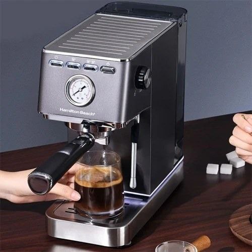 ارسال فوری   امکان خرید حضوری   ضمانت سلامت و اورجینال بودن کالا   قهوه ساز همیلتون بیچ*Hamilton Espresso & Cappuccino maker CM12101