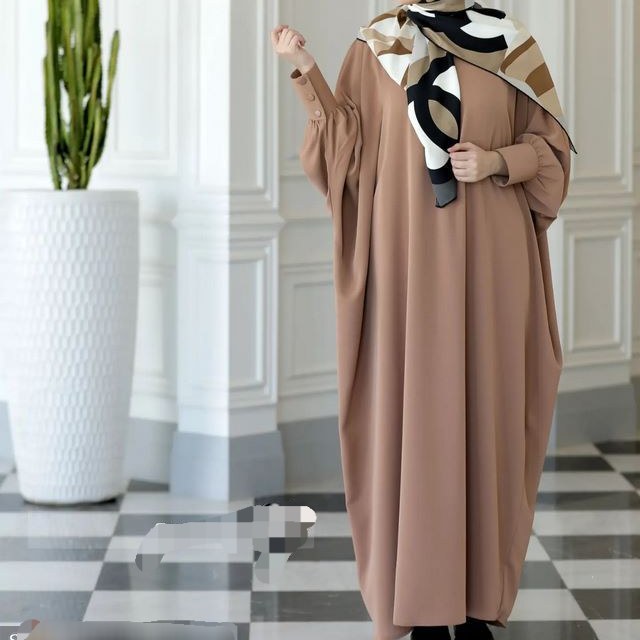 مانتو عبایی کرپ الیزه مدل آوا پاییزان مزون در خدمت شماست.