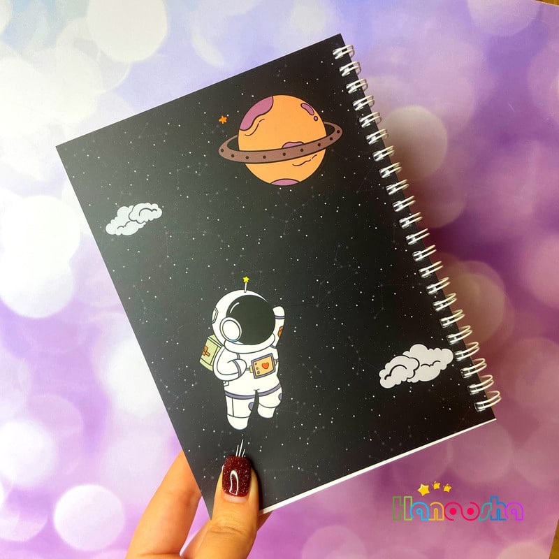 دفتر مشق سیمی دوبل 70 برگ فضانورد | برند pandaak