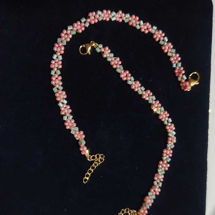 دستبند بافت منجوقی