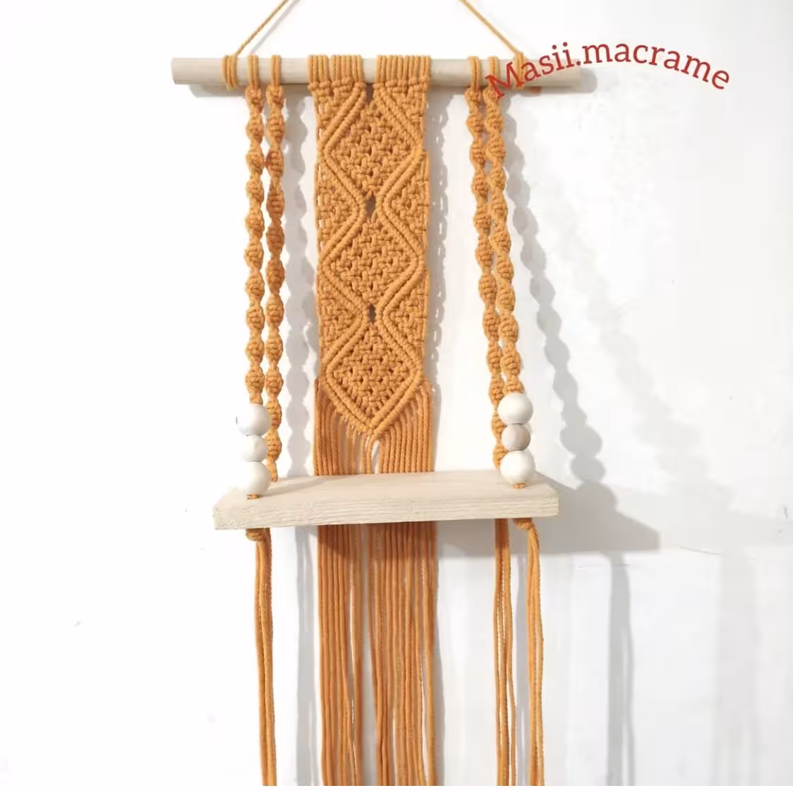 شلف دیواری  مکرومه بافی