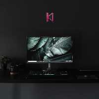 چراغ دیواری نئون دیزاین مدل Perviues_PN