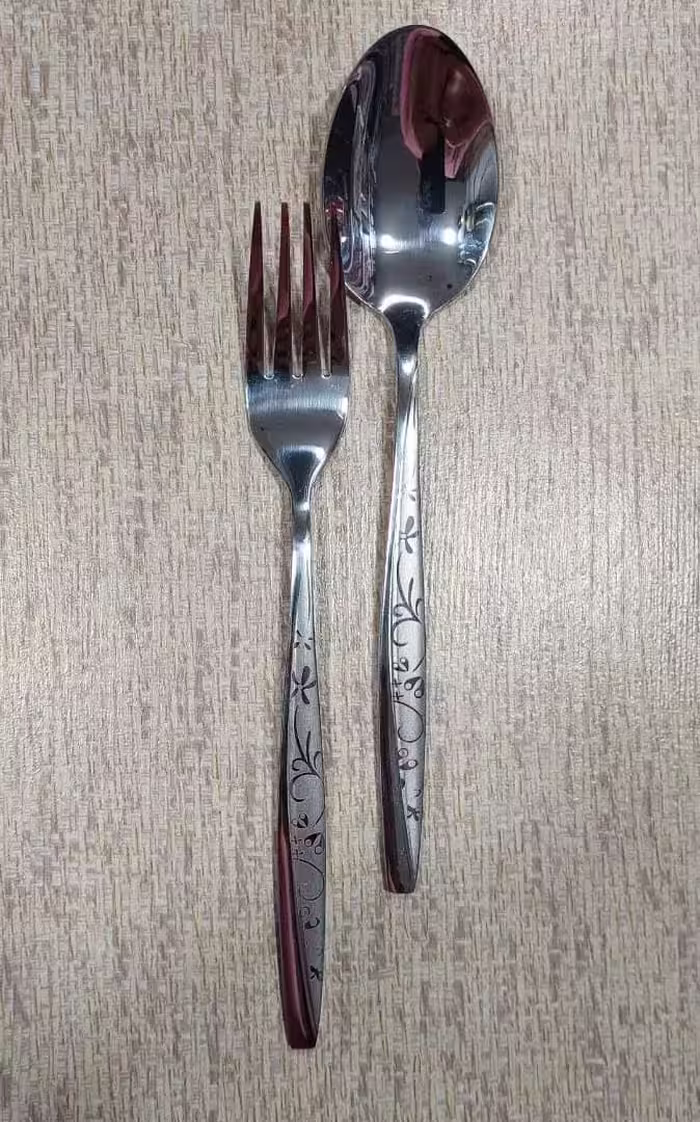 قاشق و چنگال