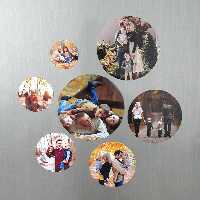 مجموعه مگنت رو یخچالی طرح دایره با عکس دلخواه شما از سایز  4 تا 10 سانتی متر