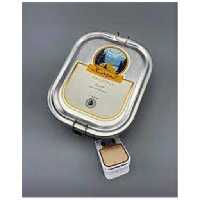 کتاب کمپینگ (همراه جعبه فلزی و ملزومات کمپینگ) اثر کالین تاول