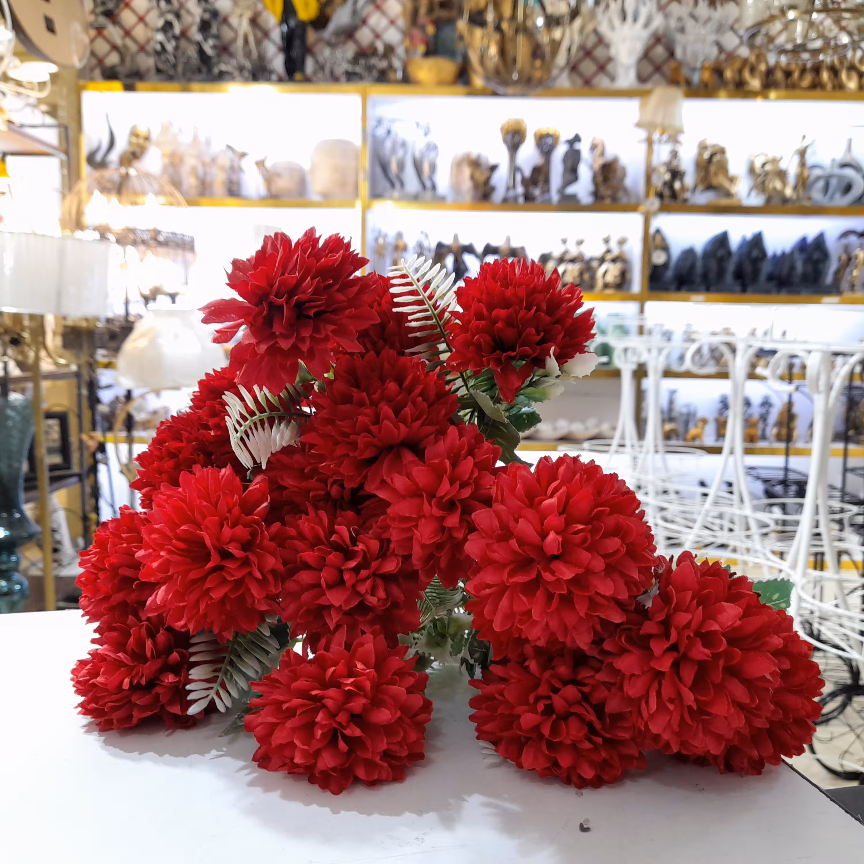گل مصنوعی داوودی شاخه کوتاه وارداتی گل بوته ای با 6 عدد گل گل داوودی قرمز وارداتی