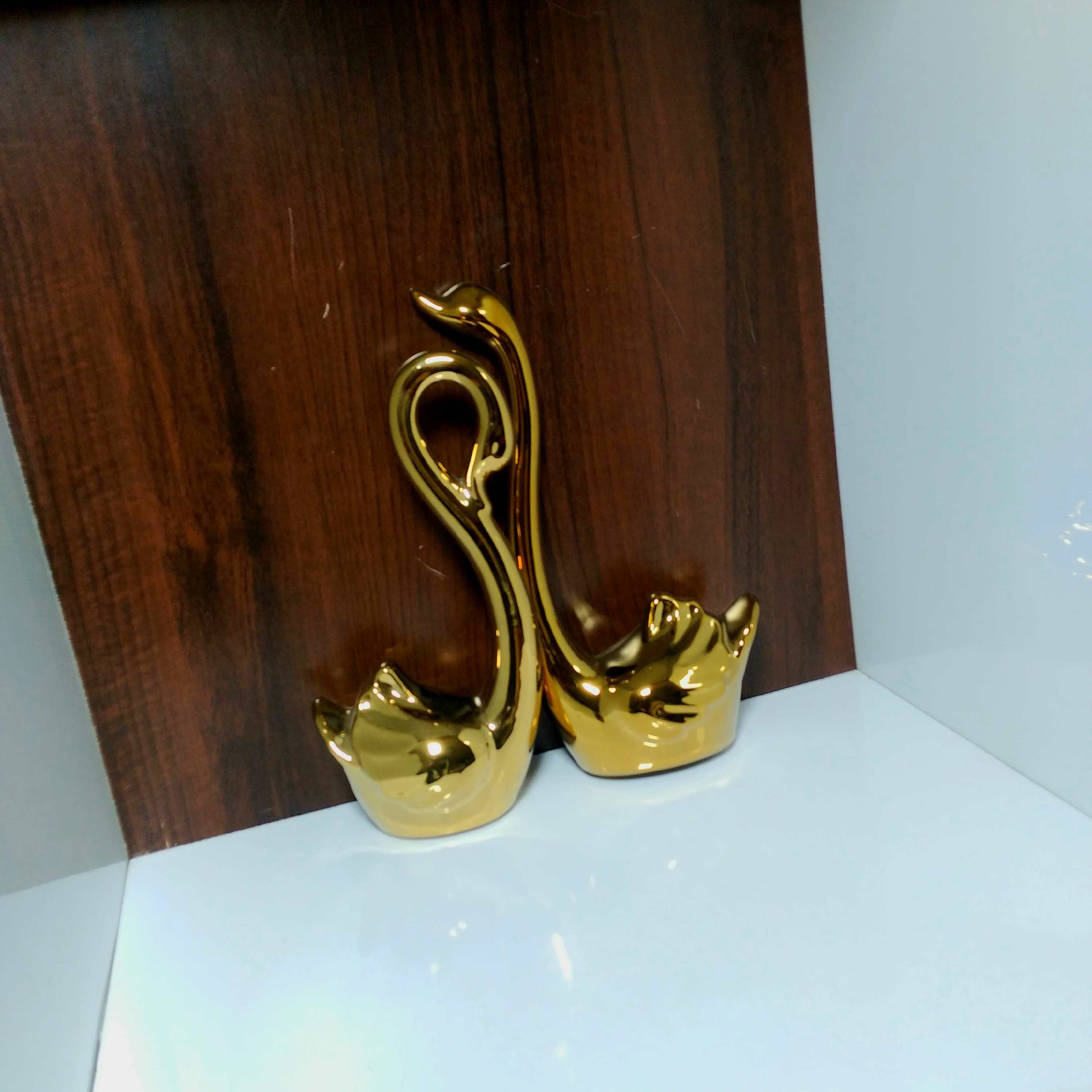 قو عروس داماد در  رنگ طلایی