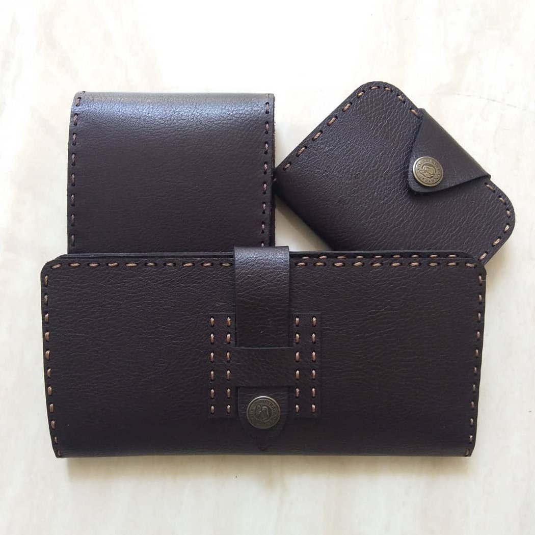 نیم ست زیبای چرم