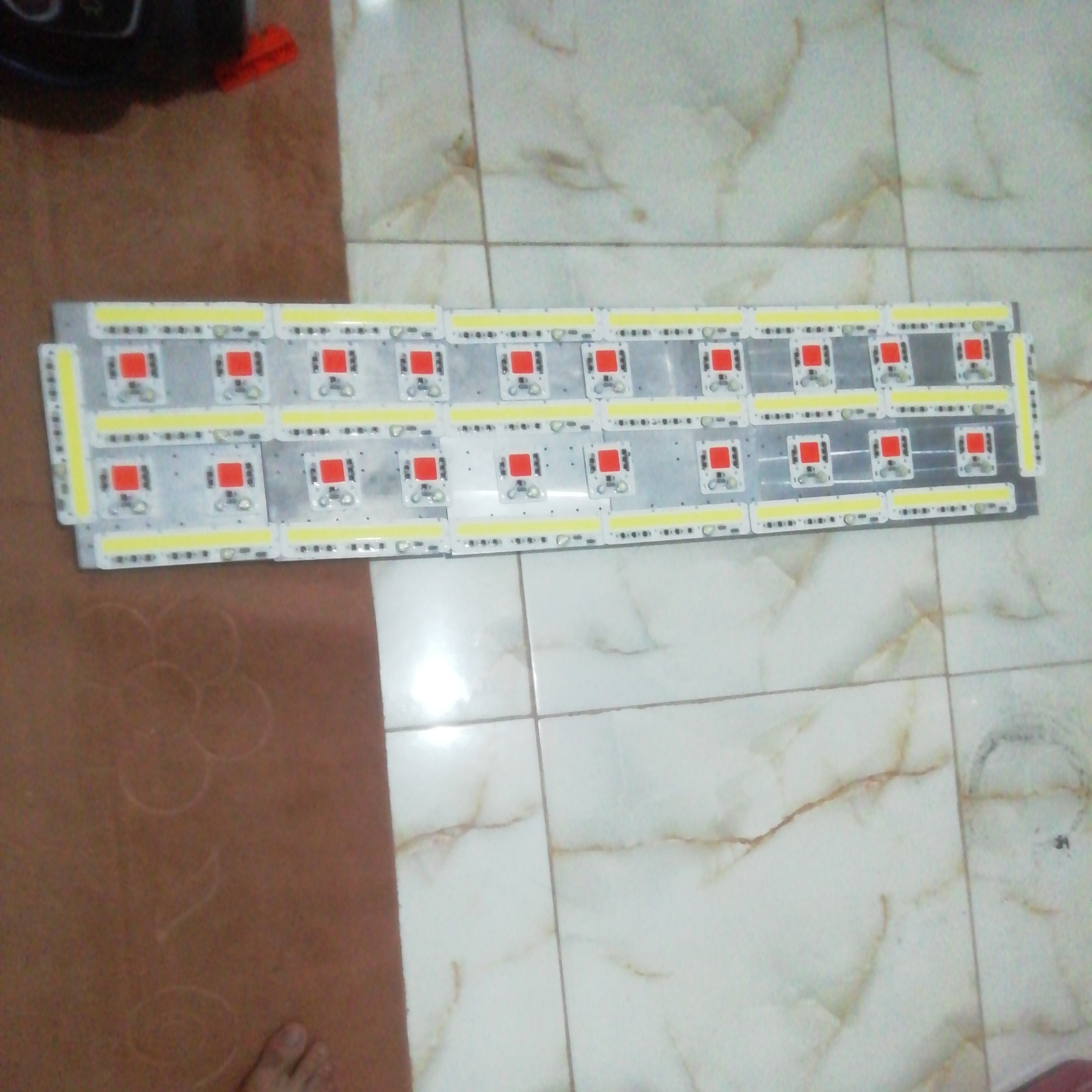 لامپ پرژکتور رشد گیاه2000وات