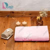 حوله دستی طرح سوپرایز رنگ صورتی روشن