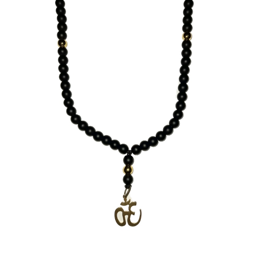 گردنبند مدل پلاک هندی خدا