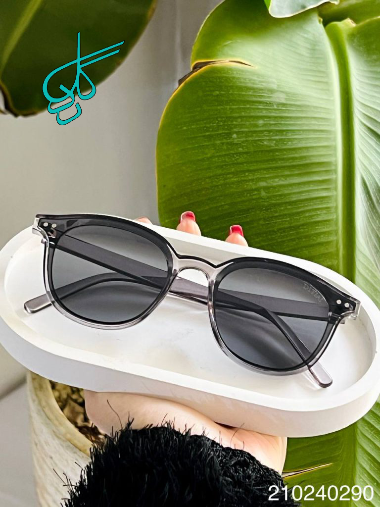 خرید عینک اسپرت استاندارد UV400 فرم کائوچو همراه کاور و دستمال کد 2415010 - ردگل