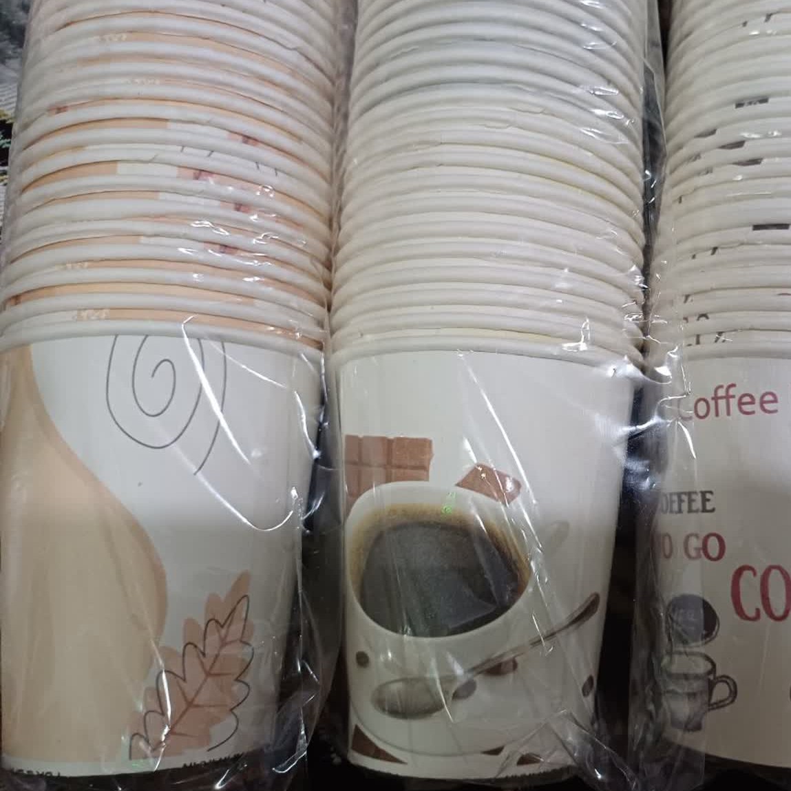 لیوان کاغذی 