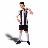 پیراهن و شورت بچه گانه اول یوونتوس 2024/2025