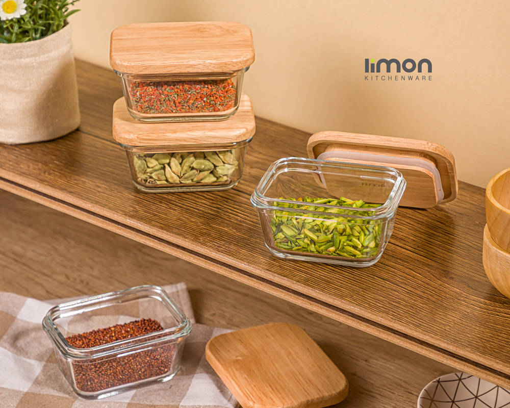 ظرف شیشه ای 180 میلی لیتر در چوبی کد محصول: 218759